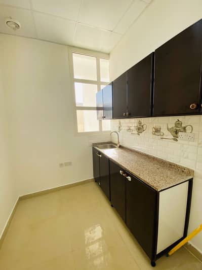 1 Bedroom Flat for Rent in Shakhbout City, Abu Dhabi - Fantastic One Bedroom Plus Living Hall With Separate Kitchen Full Bathroom Available Villa In Shakbout City.
