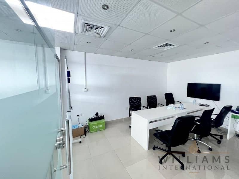 VACANT JAN | LAKE VIEW | TWO PARTITIONS VACANT JAN | LAKE VIEW | TWO PARTITIONS