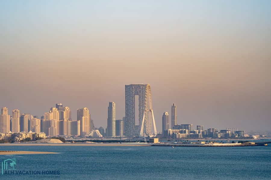 12 Dubai Palm Beach Skyline View - Day. jpg