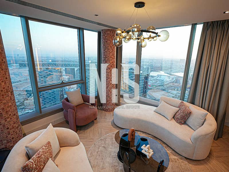 Fully Furnished with Sky Pod | 2 Masters & 2 Living | Maidsroom