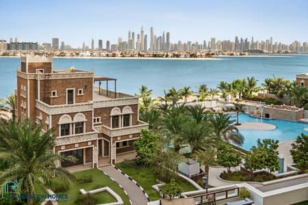 3 Bedroom Hotel Apartment for Rent in Palm Jumeirah, Dubai - Dubai Palm, Skyline and Pool View. jpg