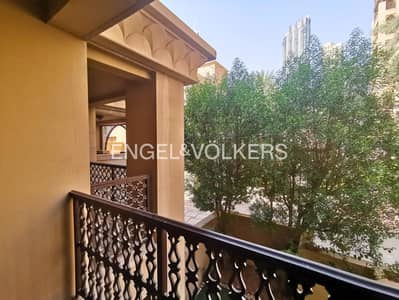 1 Bedroom Apartment for Sale in Downtown Dubai, Dubai - Closed Kitchen | Community View | Rented