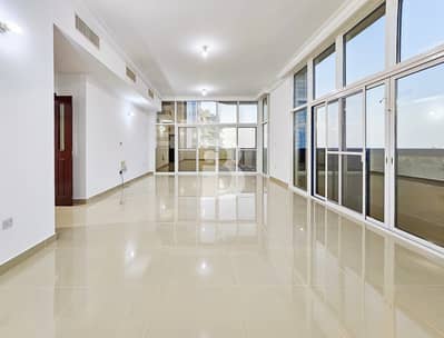 فلیٹ 3 غرف نوم للايجار في الخالدية، أبوظبي - شقة في برج غنادة،الخالدية 3 غرف 95000 درهم - 8630099