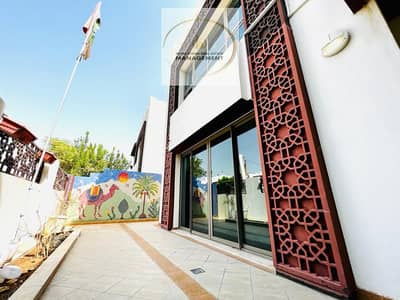 4 Bedroom Villa for Rent in Al Bateen, Abu Dhabi - Spacious 4 master with driver room villa