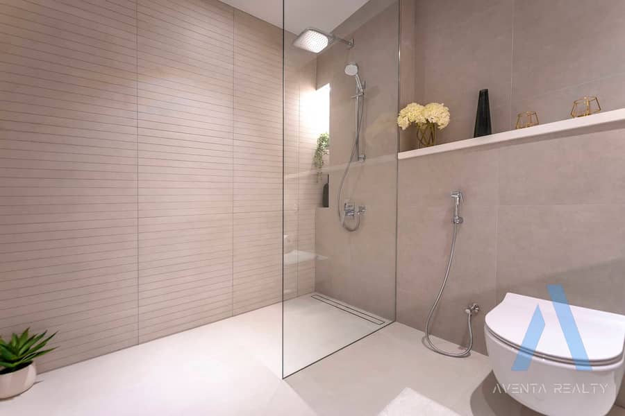 12 Master-Bath-Shower-1. jpg