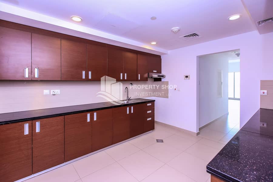 2 studio-apartment-al-reem-island-shams-abu-dhabi-gate-tower-2-foyer`. JPG