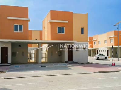 2 Bedroom Villa for Sale in Al Samha, Abu Dhabi - Vacant | Best Unit | Prime Location | Maid's Room