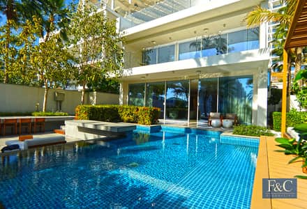 5 Bedroom Villa for Sale in Palm Jumeirah, Dubai - Skyline View|Corner Unit|Restful|Motivated Seller