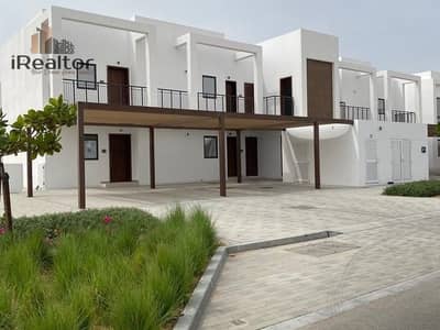 فلیٹ 1 غرفة نوم للبيع في الغدیر، أبوظبي - f33ad5a6-79f3-4bbd-b647-3856d228a2dc. jpg