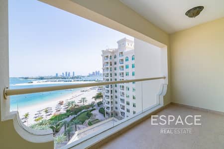 1 Bedroom Flat for Rent in Palm Jumeirah, Dubai - Sea View l Furnished l Spacious