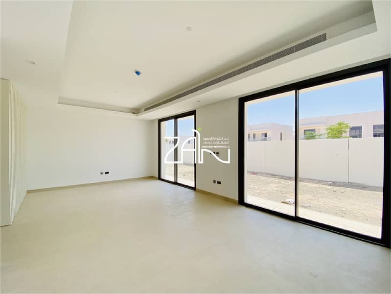 5 4BR Villa - SB - 4,801 Sqft - Yas Acres-16. jpg