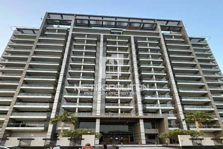 1 Bedroom Apartment for Sale in Dubai Sports City, Dubai - Great Location | Spacious Unit | Amazing Deal