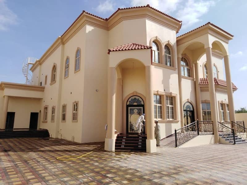 VIP and Spacious Brand new 7BHK Duplex Villa for rent located at Zakher Al Ain near Palace area