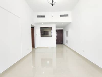 شقة 2 غرفة نوم للايجار في واحة دبي للسيليكون (DSO)، دبي - شقة في المنال ريزيدنس 2،المنال ريزيدنس،واحة دبي للسيليكون (DSO) 2 غرف 86999 درهم - 8641338