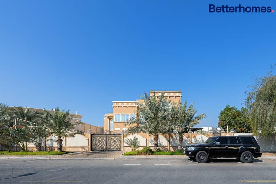 Ideal Family Home | 7 Bedrooms |  Mizhar 1| GCC