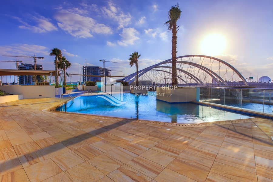 6 abu-dhabi-al-raha-beach-al-bandar-al-hadeel-podium-swimming-pool-2. JPG