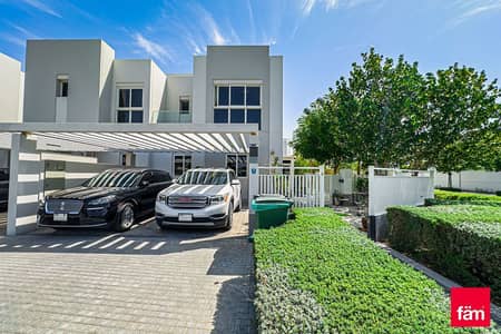 4 Bedroom Townhouse for Sale in Mudon, Dubai - Upgraded |Extended Living Room| Park | Pool Facing