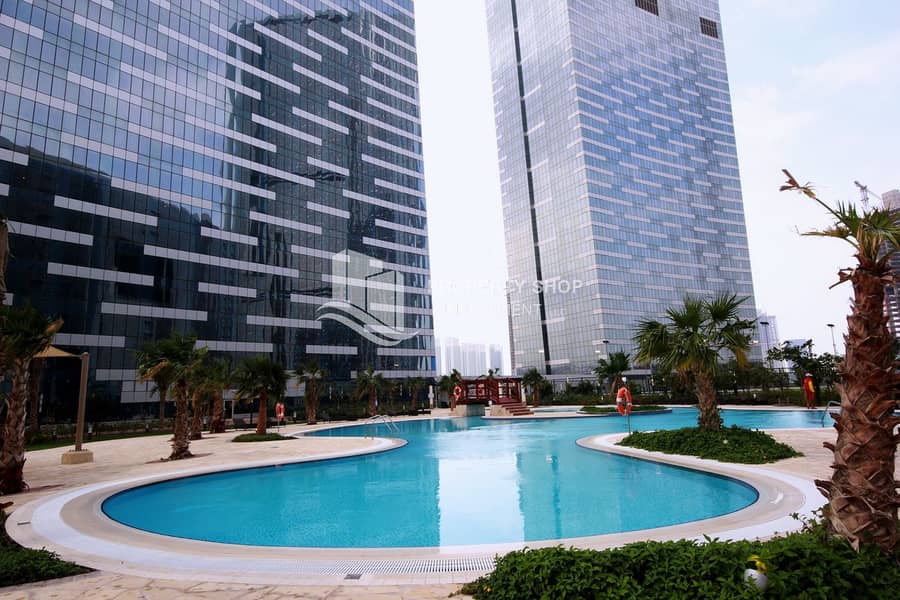 10 abu-dhabi-al-reem-island-shams-abu-dhabi-gate-towers-community-swimming-pool-3. JPG