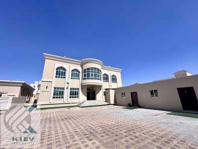 Студия в аренду в Шахкбут Сити, Абу-Даби - Квартира в Шахкбут Сити, 21000 AED - 8643411