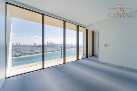3 Bedroom Apartment for Sale in Palm Jumeirah, Dubai - High Floor | Palm and Ocean View | Brand New