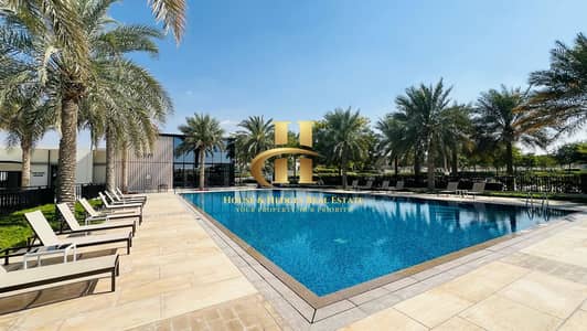 4 Bedroom Villa for Rent in Dubailand, Dubai - 7abaef20-c905-489b-b3f3-388c0eb8e09c. jpg