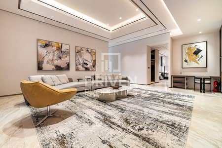 1 Bedroom Flat for Sale in Downtown Dubai, Dubai - Luxurious Unit w/ Amazing Downtown Views