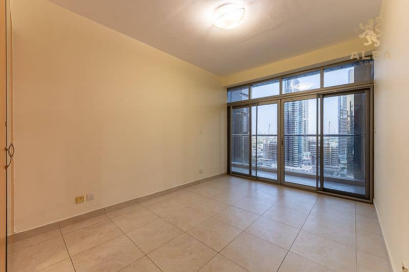 8 UNFURNISHED 3BR FOR RENT IN JUMEIRAH LAKE TOWERS JLT (20). jpg