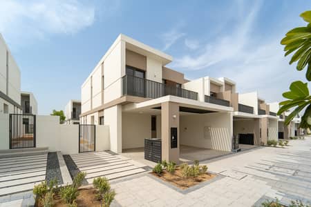 4 Bedroom Townhouse for Rent in Tilal Al Ghaf, Dubai - Close to pool | pet friendly | Landscaped