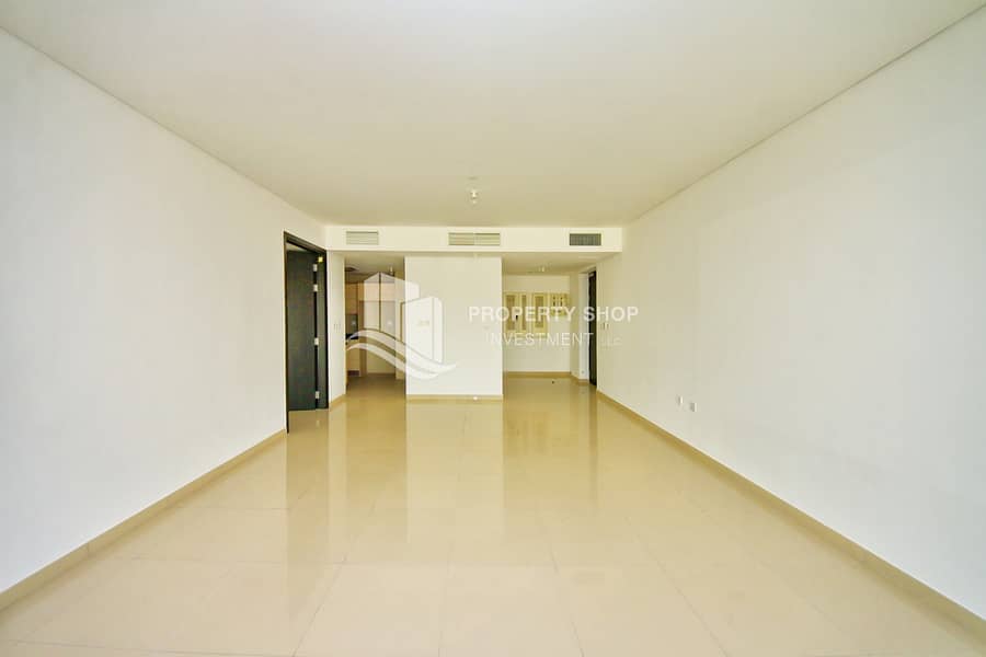 2 1-bedroom-apartment-al-reem-island-marina-square-rak-tower-dining area. JPG