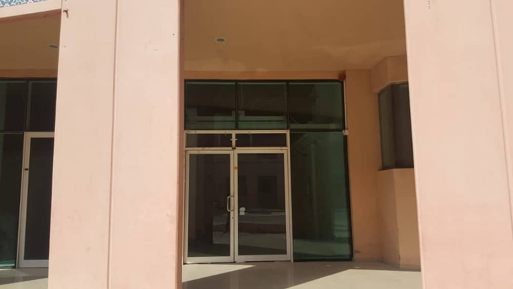 Spacious Commercial Shop For Rent 180 AED Per Sqft  in Discovery Gardens