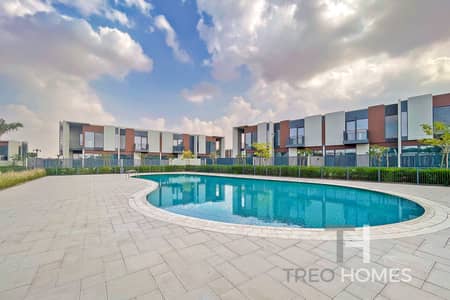 3 Bedroom Villa for Rent in Dubailand, Dubai - 3E Corner unit | Brand new | Single row