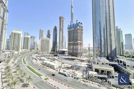 2 Bedroom Flat for Sale in Downtown Dubai, Dubai - Large 2 Bed | Full Boulevard View | Bright