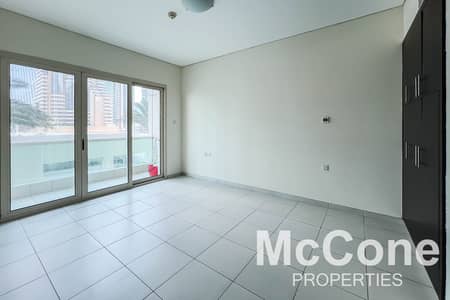 1 Bedroom Flat for Rent in Dubai Marina, Dubai - Good Condition | Spacious Balcony | Vacant
