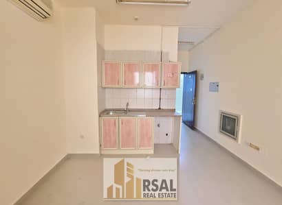 Studio for Rent in Muwailih Commercial, Sharjah - 20240121_130940. jpg