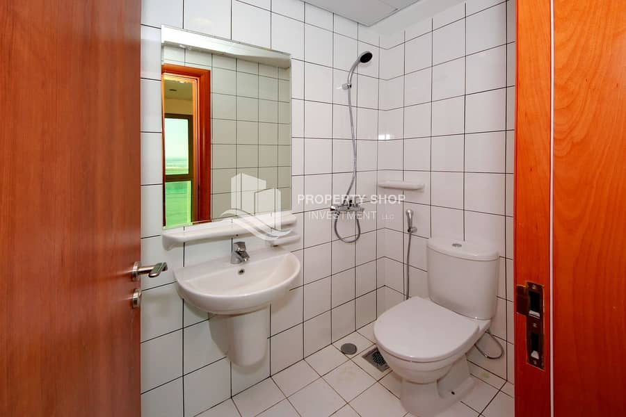 14 2-br-apartment-al-reem-island-shams-abu-dhabi-beach-tower-a-maids-bathroom. JPG