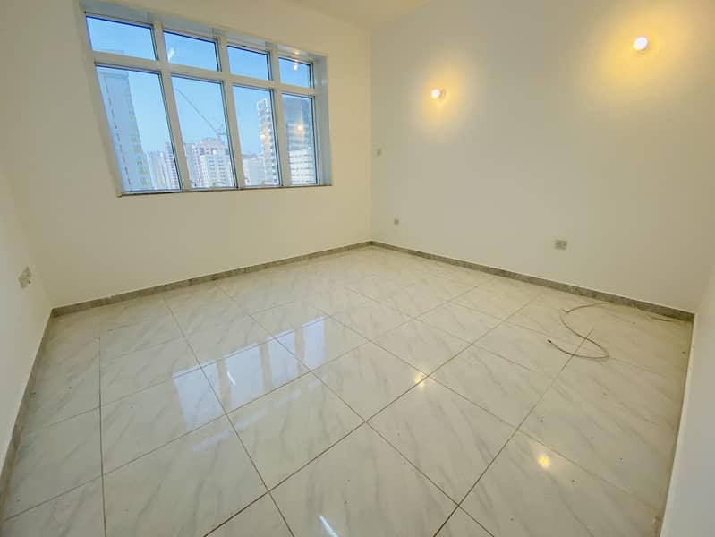 Spacious 3 Bedroom Apartment with Balcony