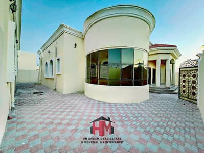 4 Bedroom Villa for Rent in Al Shamkha, Abu Dhabi - Prime Location !Outclass Villa with 3

Master Bedrooms Maid Room Hall And Majlies At Al

Shamkha