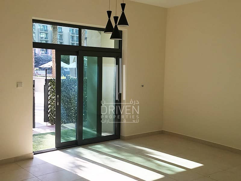 Spacious 2Bedroom with Private Courtyard
