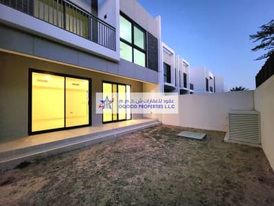 Vacant 5 Bed In Claret Cluster Damac Hills 2( R3M)