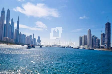 迪拜港， 迪拜 1 卧室单位待售 - 位于迪拜港，艾玛尔海滨社区，皇宫海滩公寓 1 卧室的公寓 2890000 AED - 8572443