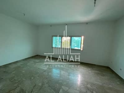 3 bedroom hall in villa at al manaseer just 65k