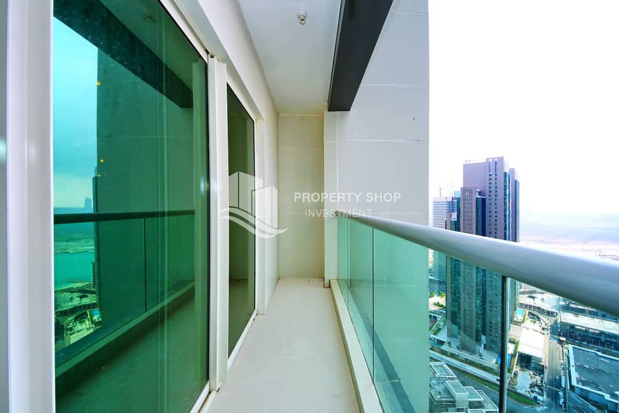 2-bedroom-apartment-al-reem-island-marina-square-al-maha-tower-balcony. JPG
