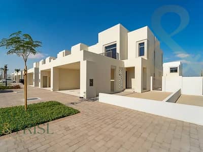 4 Bedroom Townhouse for Rent in Town Square, Dubai - Luxury At It's Best | Modern | Brand New