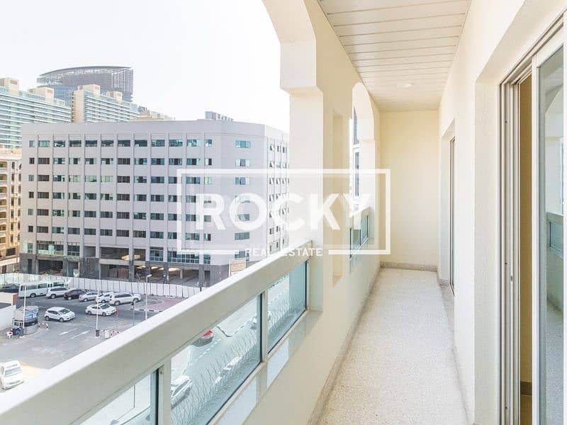 Rocky Real Estate - Bur Dubai - Al Mankhool - Imperium 2 - Apartment  (13 of 15). JPG