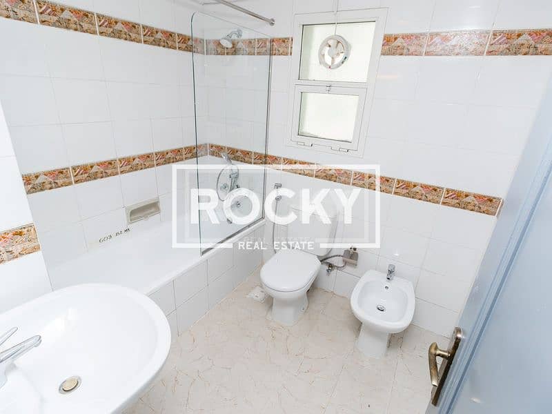 13 Rocky Real Estate - Bur Dubai - Al Mankhool - Imperium 2 - Apartment  (12 of 15). JPG