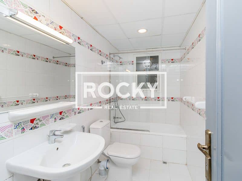 14 Rocky Real Estate - Bur Dubai - Al Mankhool - Imperium 2 - Apartment  (4 of 15). JPG