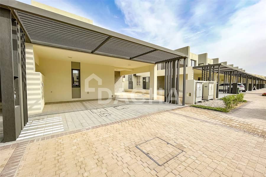 3 Bedrooms New Villa – Unfurnished - View Today