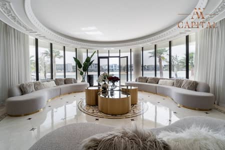 6 Bedroom Villa for Sale in Palm Jumeirah, Dubai - Luxurious Mansion | Custom Built | Private Beach