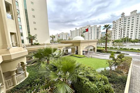 2 Bedroom Flat for Rent in Palm Jumeirah, Dubai - Garden View / Direct Beach Access / 2 Bedrooms + M
