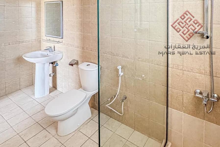 12 WhatsApp Image 2024-02-26 at 16.04. 49_ef5048f4. jpg